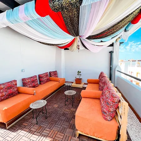 Townhouse With Arabic Pool And Close To The In